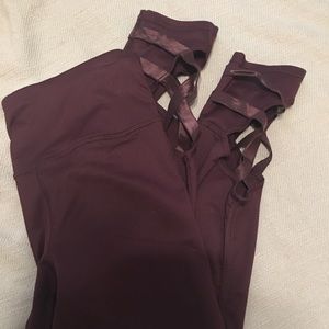 Maroon Active Life leggings size Medium